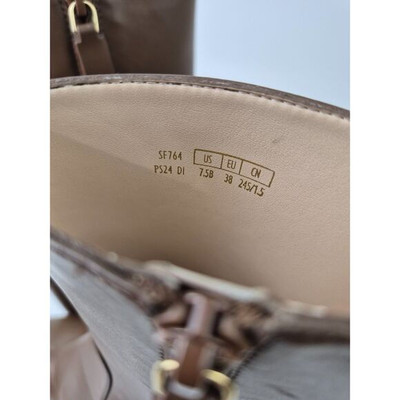 Stuart Weitzman Women's Brown Renegade Point Toe Leather Ankle Boots Size 7.5 - Picture 6 of 7